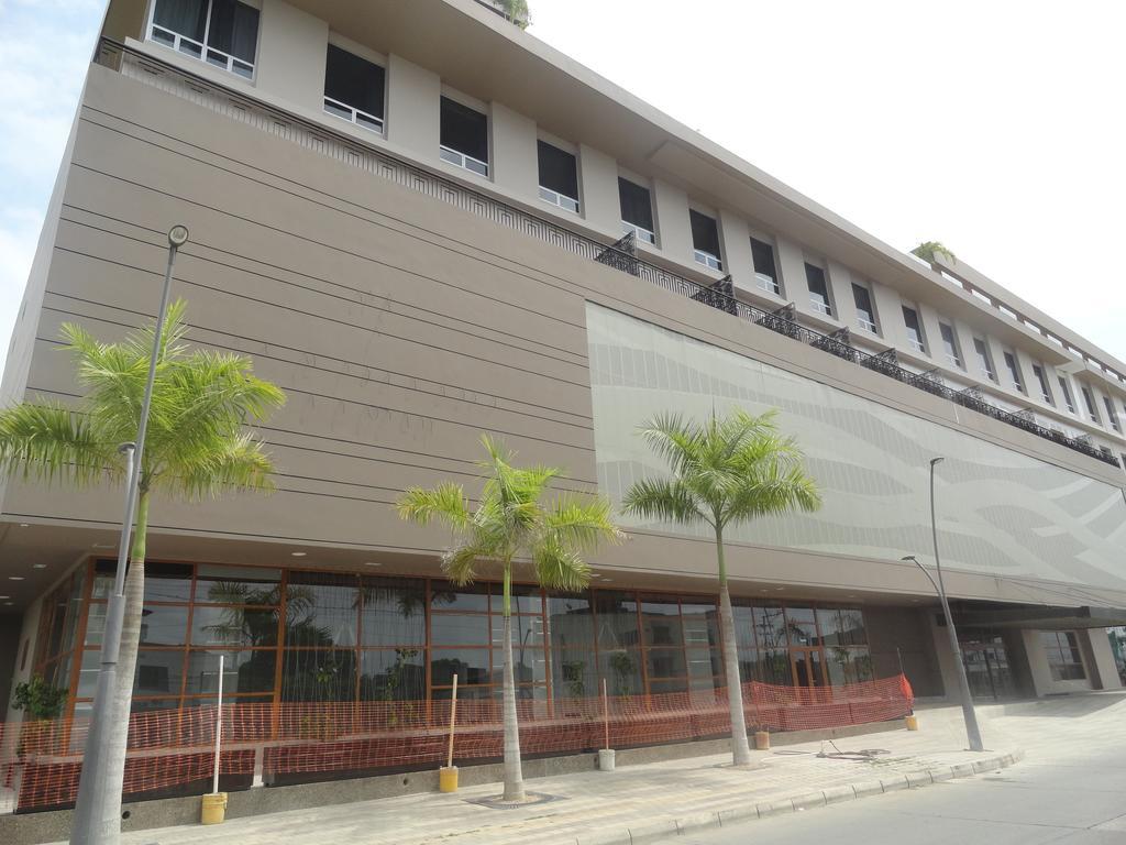 Ghl Hotel Montería Exterior foto The National Museum of the Dominican Republic